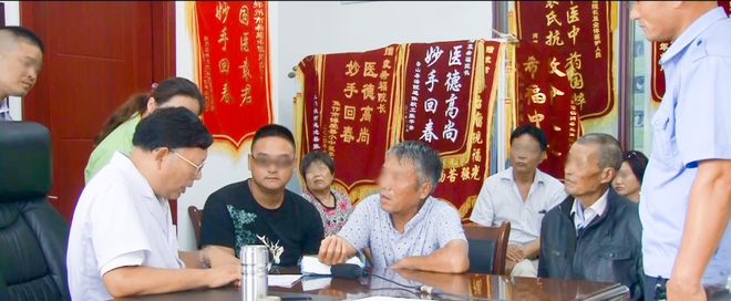 九游娱乐：10年从绝望到重生如今健康如常人(图2)