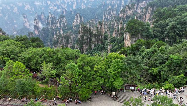 九游娱乐：暑期旅游升温(图9)