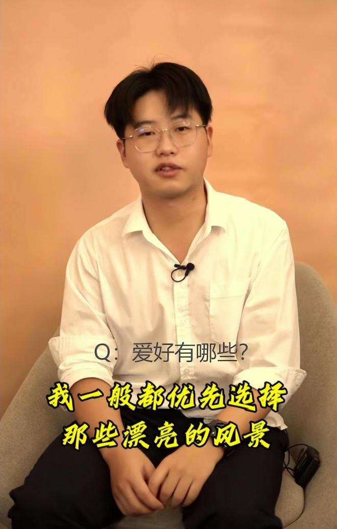 九游娱乐：孙卓认亲3年首次接受独家专访表现厅里厅气亲姐孙悦吃瓜(图3)