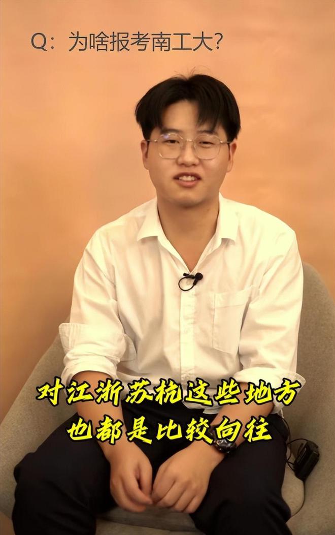 九游娱乐：孙卓认亲3年首次接受独家专访表现厅里厅气亲姐孙悦吃瓜