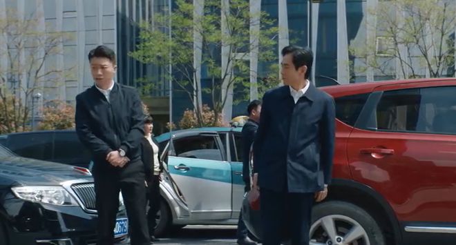 九游娱乐文化：同样是商战剧把《梦想城》和《赤热》一比差距一目了然(图11)