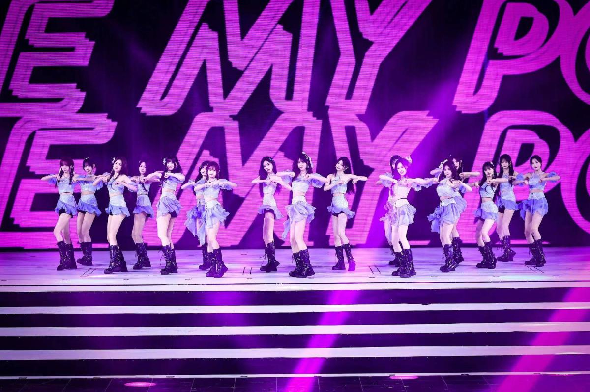 九游娱乐：2024SNH48GROUP年度青春盛典落幕谭思慧领航CGT48(图3)