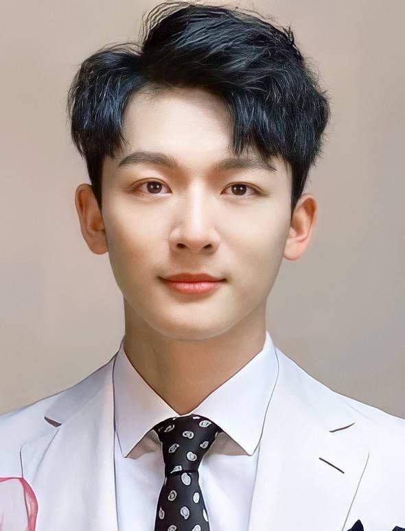 31岁杨紫《生命树》9月去可可西里？有500万保险男主角3选1！(图7)