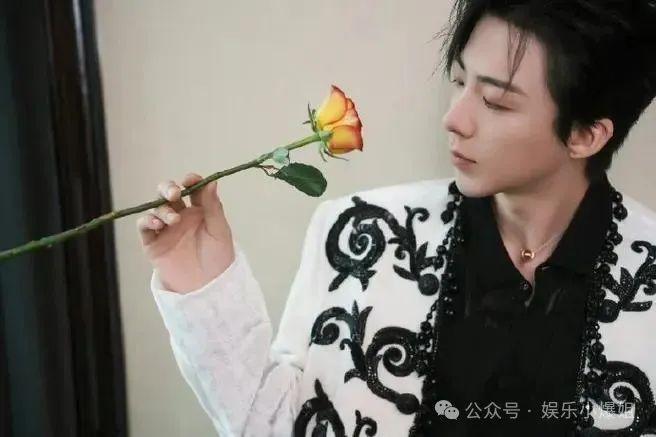 九游娱乐：【2024810】明星要是做了医美没法怀孕？刘宇宁现在有恋爱对象？《孤舟》目前的播出效果？(图2)