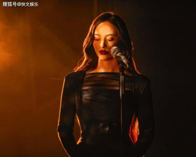 九游娱乐：《歌手2024》出事了！亚当击败歌后那英何炅缺席沈梦辰难撑场