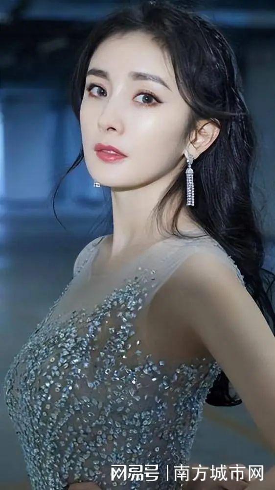 演员经纪公司的专业之道：详解2024年明星出场费助力高效邀请演出