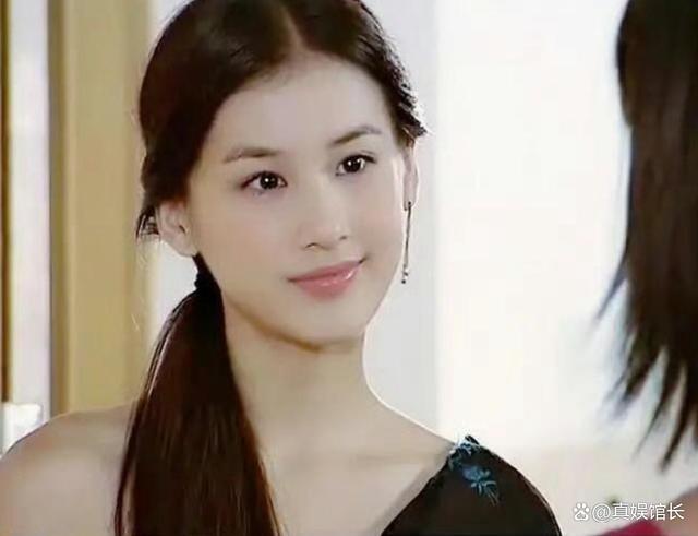 神颜！看了黄圣依和刘亦菲20年前的合影才懂杨子为何怒砸600万(图19)