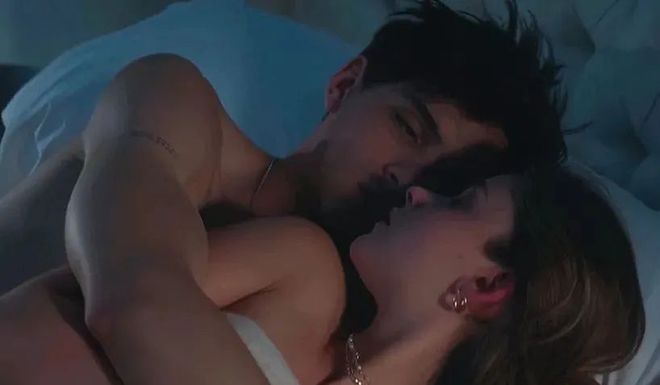 九游娱乐：大尺度适合情侣一起看的电影(图4)