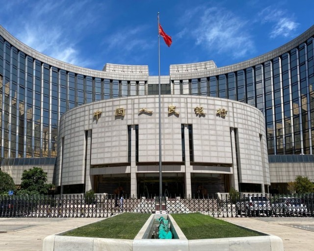 青年早新闻｜年度反腐大片今晚开播