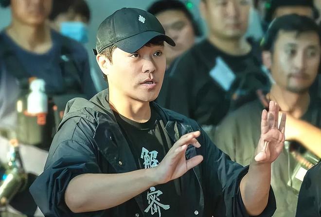《唐探1900》来了！1比1复刻100年前唐人街王宝强却成“野人”(图10)