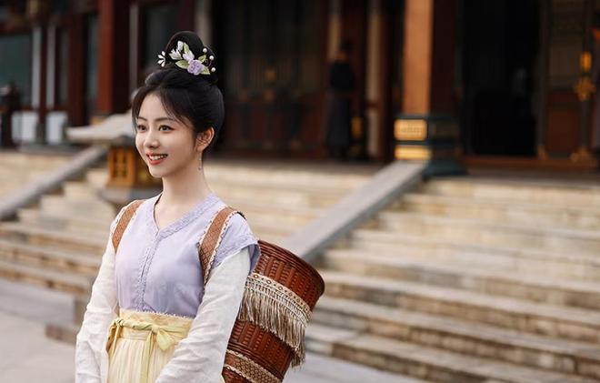 大女主经商正火！6部高评分推荐：《国色芳华》碾压《珠帘玉幕(图2)