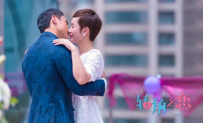 九游娱乐：笑掉大牙！50岁梅婷演少女网友吐槽声不断导演真有你的！(图8)