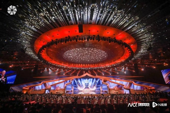 九游娱乐文化：北影节致敬中国电影120年光影盛会启幕