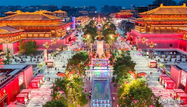 2月26日娱乐快讯：新片上线与明星动态热度不容忽视！(图10)