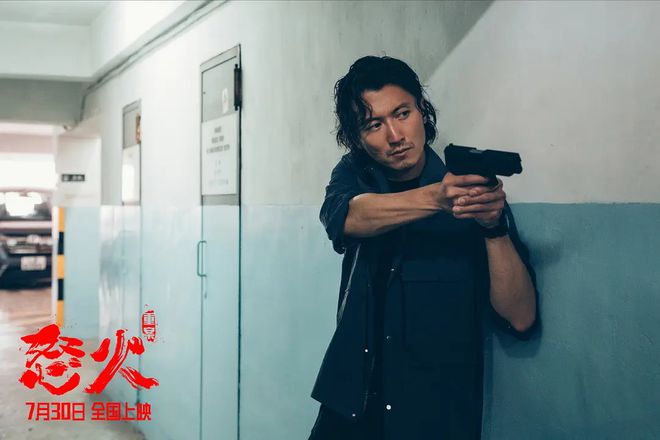 九游娱乐：2021年“叫好又叫座”的五部电影你若一部都没看那就太可惜了(图5)