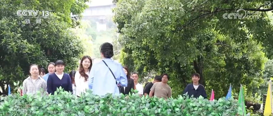 九游娱乐：“工业+”“电影+”“夜游……玩出消费新花样点亮假日经济新活力(图5)