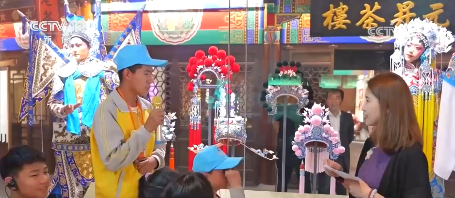 九游娱乐：以光影为媒“文化惠民+电影文旅”让传统艺术焕发新生(图2)