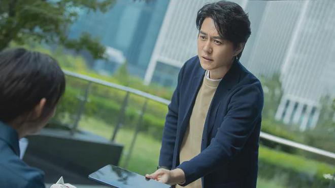 九游娱乐：最能“扛剧”的10位男演员于和伟第5雷佳音第2第1实至名归(图17)