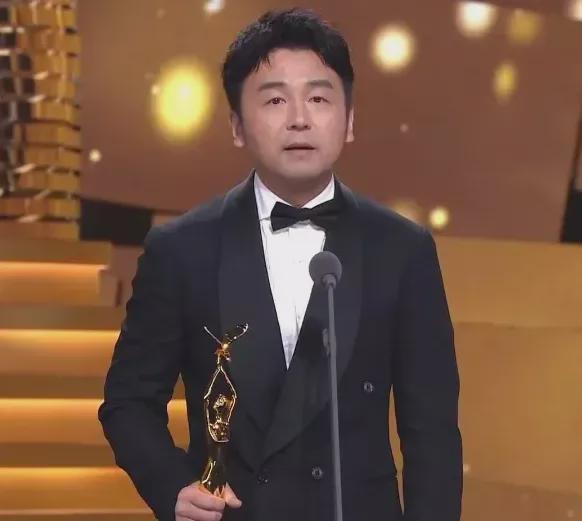 九游娱乐：最能“扛剧”的10位男演员于和伟第5雷佳音第2第1实至名归(图33)