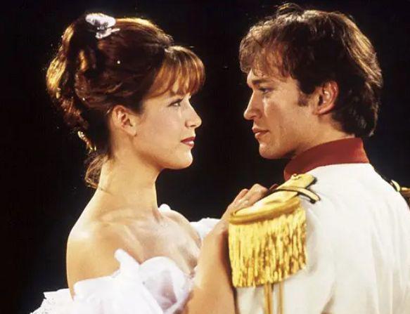 “适合男人看”的6部欧美大尺度电影全看过的实在是有眼光(图3)