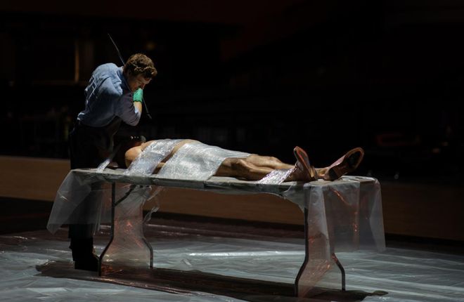 九游娱乐：97分！年度最强剧集没有之一(图2)