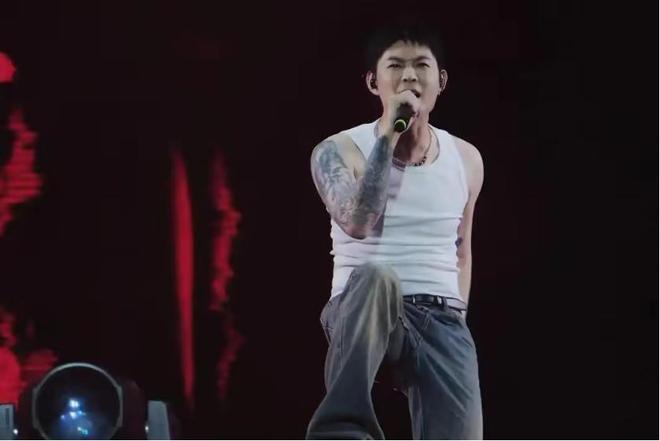 这三位艺人2024年人设崩塌翻车事件惊人你绝对想知道！(图3)