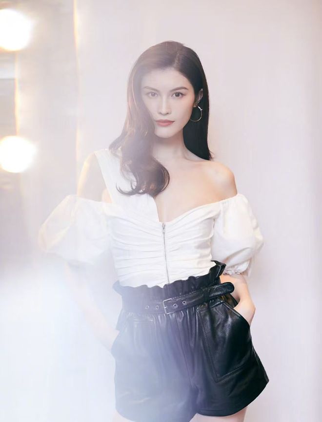 惊爆！陈伟霆何穗“神速”官宣得子重磅炸弹消息瞬间炸开了锅(图3)