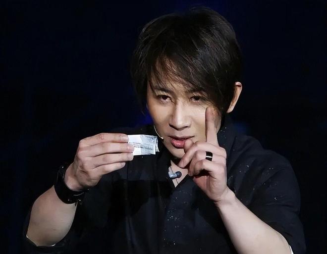 抗癌不到一年刘谦近况曝光“不良嗜好”已戒掉年底有新动向(图9)