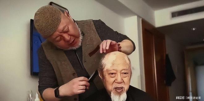 九游娱乐：1天2位明星家人离世最大95岁每月2万退休金一路走好！(图5)