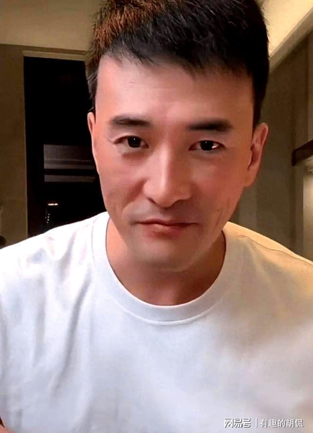 这次赫子铭的爆料没给前妻何洁留一丝体面胡彦斌真没说错