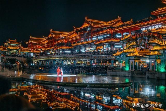 跟着IP去旅行！这些被影视游戏带火的城市