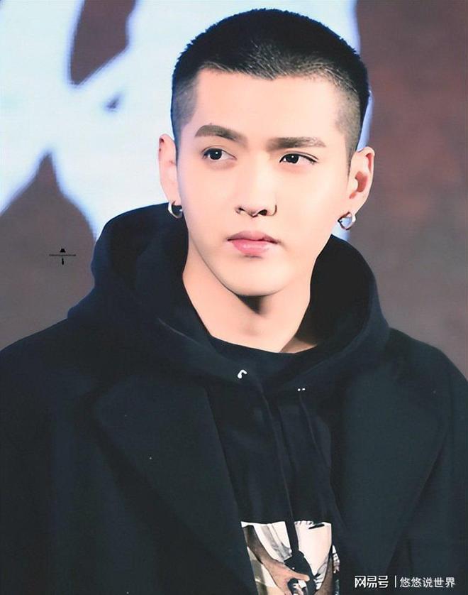 九游娱乐：风水轮流转！被抓4年后吴亦凡再迎坏消息他的苦日子还在后头(图3)