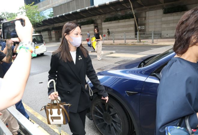 曾陷抑郁酗酒低谷！两度失婚富二代天王近况流出闹离婚后罕现身(图4)