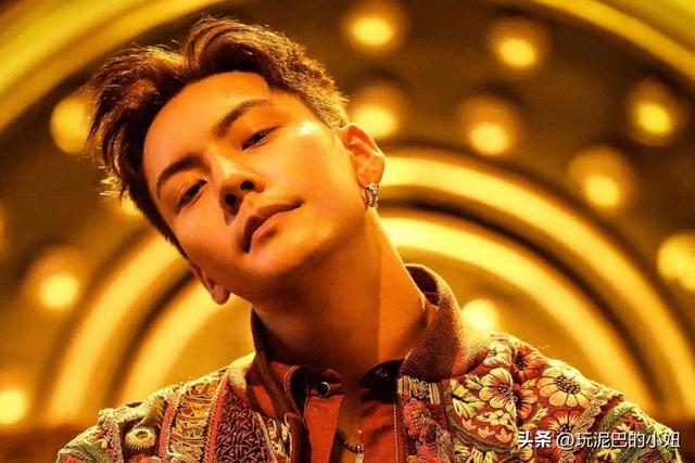 陈伟霆:和何穗在一起很多年孩子不是意外爱宠去世第二天儿子出生(图4)