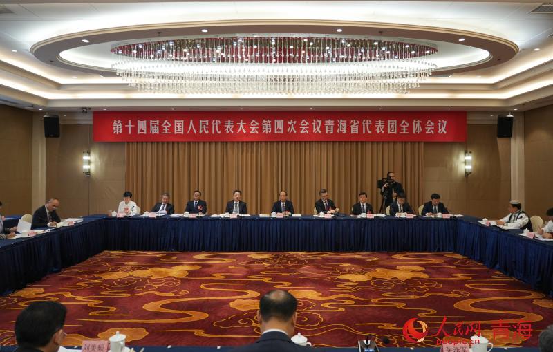 从高原到两会这部剧为何让人泪目？