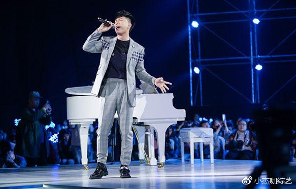 总算知道郑爽为什么胡彦斌了 才华比颜值更圈粉(图1)