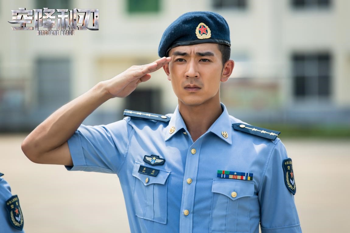 李岷城《空降利刃》分饰两角收获好评 用心演绎(图3)