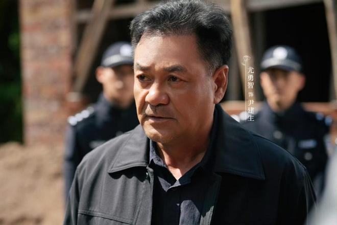 仅播6集就全国收视第一终于有值得熬夜狂追的刑侦悬疑剧了(图6)