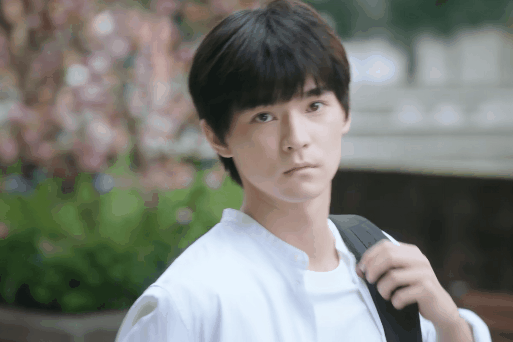 九游娱乐：《热恋》仅20分钟飙升第一？22000热度炸服！真香剧竟清爽又上头(图7)