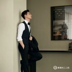 九游娱乐文化：电影推荐：关于纪伯伦的电影推荐有哪些（关于纪伯伦的简介资料）(图1)