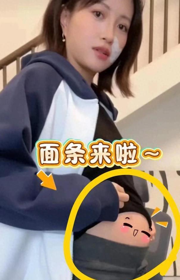九游娱乐：2024娱乐圈怎么了喜事连连扎堆生子每一对都好磕！(图7)