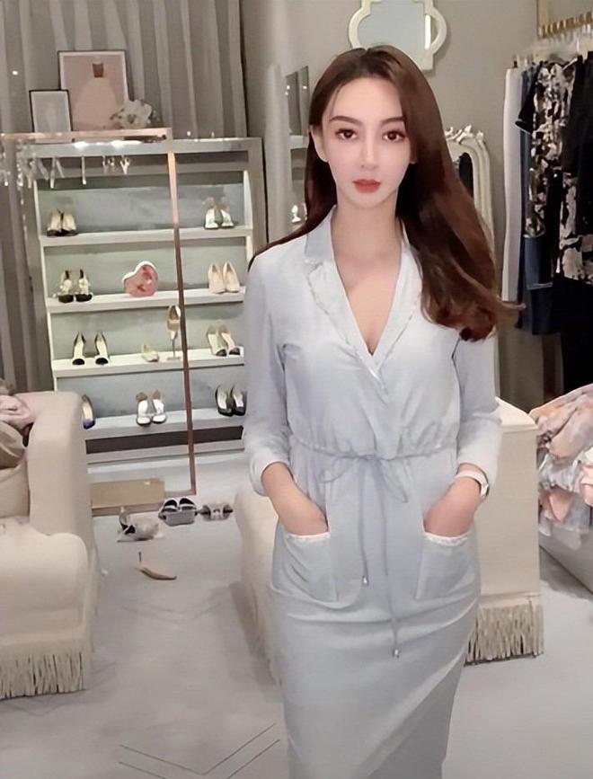 生女复工、直播回应单身的叶珂句句不提黄晓明句句都是黄晓明(图16)