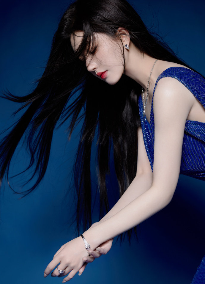 女明星换脸二区三区入口V