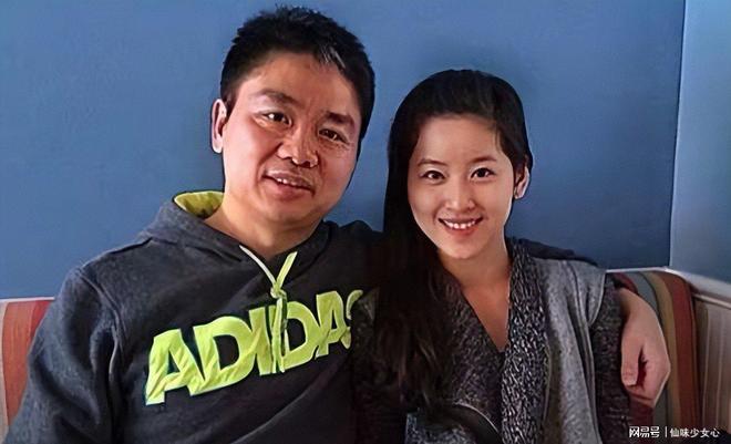 婚变风波后刘强东坦言自信受损实则策略多赢