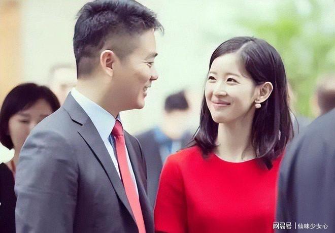 婚变风波后刘强东坦言自信受损实则策略多赢(图5)