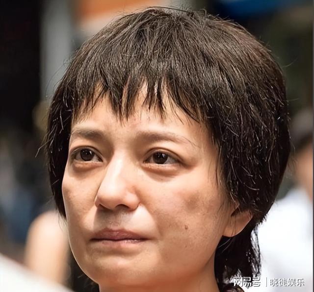 九游娱乐：封杀4年后49岁赵薇又有消息因胃癌去世传闻5个月前就真相大白(图4)