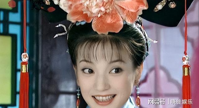 九游娱乐：封杀4年后49岁赵薇又有消息因胃癌去世传闻5个月前就真相大白(图8)