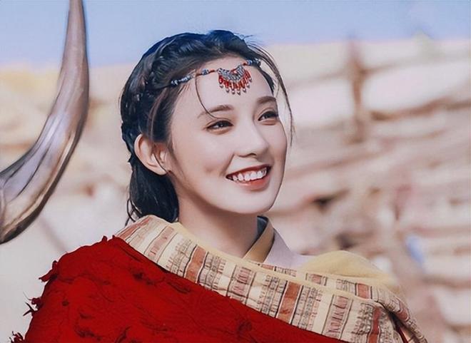 彭小苒男主运大爆发接连搭档流量男明星事业有望再攀高峰(图4)