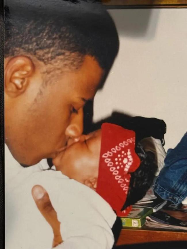 8个月前痛失父亲！24岁伊森化悲痛为力量多项数据创生涯新高(图5)