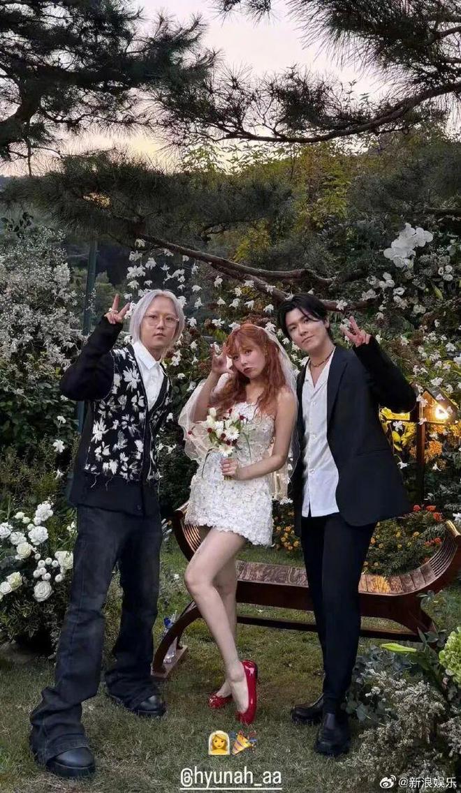 韩国女星泫雅音乐节表演时突然晕倒被工作人